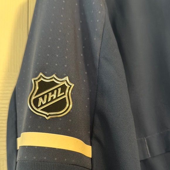 Toronto Maple Leafs Adidas Coach Performance Jacket - Picture 6 of 7